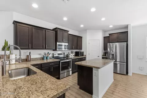 4404 E Hartford Ave, Phoenix, AZ 85032