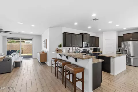 4404 E Hartford Ave, Phoenix, AZ 85032