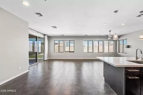 3554 E Ravenswood Dr, Gilbert, AZ 85298 photo 4