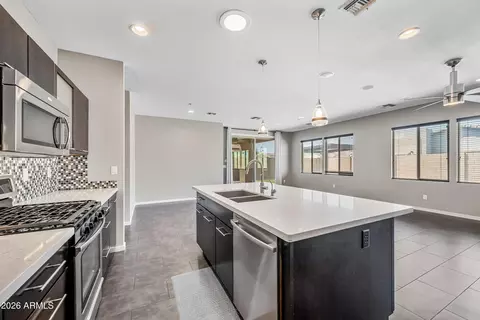 3554 E Ravenswood Dr, Gilbert, AZ 85298 photo 11