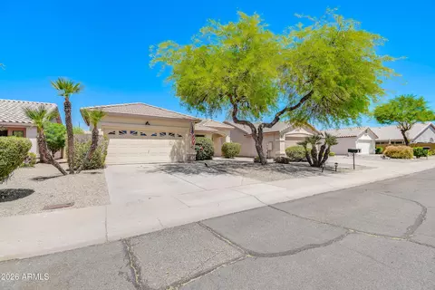 Exterior - 2332 E Stottler Dr, Gilbert, AZ 85296 photo 11 of 12