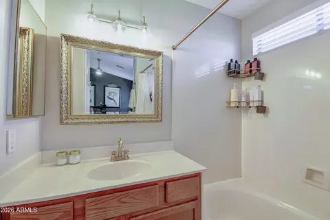 Bath - 2332 E Stottler Dr, Gilbert, AZ 85296 photo 2 of 2