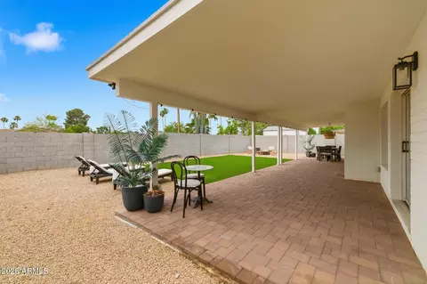 Exterior - 2743 E Windrose Dr, Phoenix, AZ 85032 photo 4 of 5