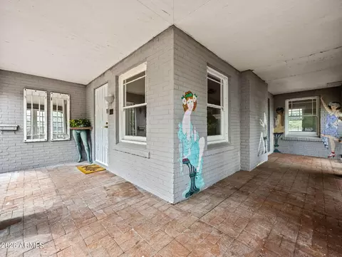 Exterior - 1132 E Weldon Ave, Phoenix, AZ 85014 photo 2 of 11