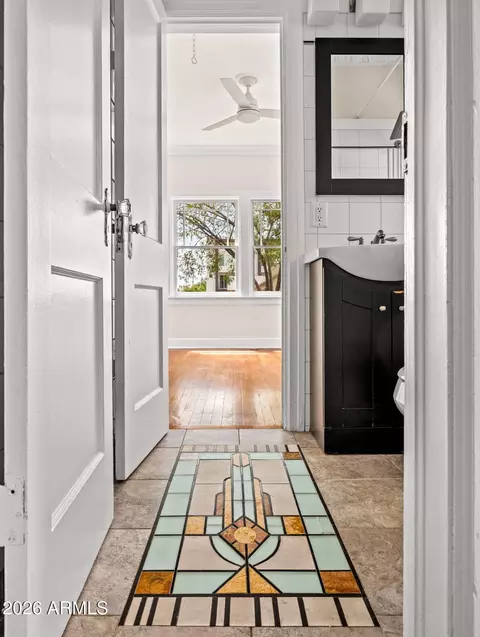 Entry Way - 1132 E Weldon Ave, Phoenix, AZ 85014 photo 1 of 2