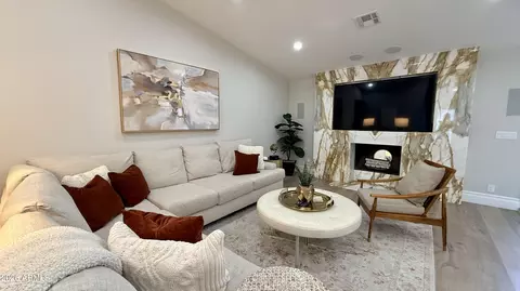 Living - 4435 E Kings Ave, Phoenix, AZ 85032 photo 2 of 3