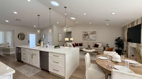 Kitchen - 4435 E Kings Ave, Phoenix, AZ 85032 photo 5 of 6