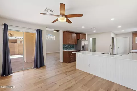 71 N Birch St, Gilbert, AZ 85233 photo 14