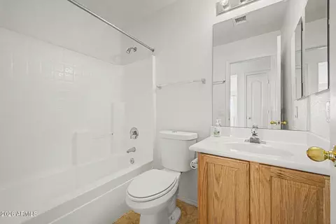Bath - 10049 E Olla Ave, Mesa, AZ 85212 photo 2 of 2