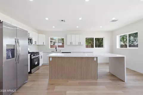 4416 N 22nd Dr, Phoenix, AZ 85015