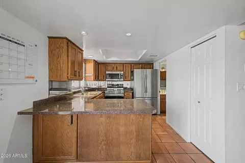 Kitchen - 6508 N 10th Pl, Phoenix, AZ 85014 photo 1 of 2