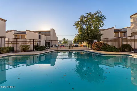 Exterior - 6508 N 10th Pl, Phoenix, AZ 85014 photo 6 of 6