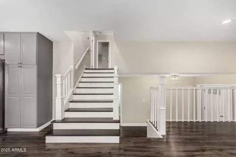 Entry Way - 1717 E Pebble Beach Dr, Tempe, AZ 85282 photo 3 of 3