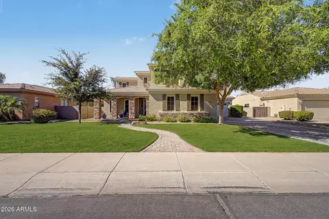 Exterior - 1242 E Canary Dr, Gilbert, AZ 85297 photo 3 of 22