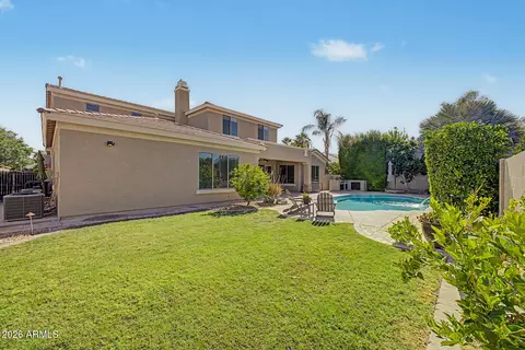 Exterior - 1242 E Canary Dr, Gilbert, AZ 85297 photo 18 of 22