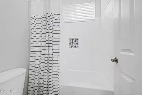 Bath - 1242 E Canary Dr, Gilbert, AZ 85297 photo 12 of 12