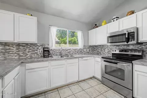 Kitchen - 6335 E Brown Rd #1144, Mesa, AZ 85205 photo 2 of 2