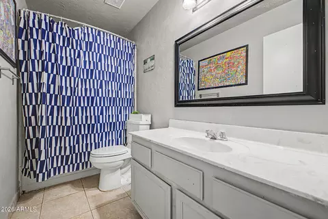 Bath - 1418 E Cholla St, Phoenix, AZ 85020 photo 3 of 3
