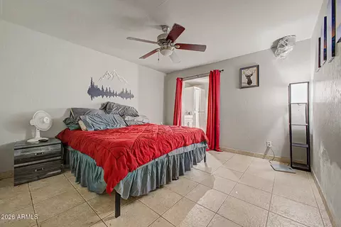 Bedroom - 1418 E Cholla St, Phoenix, AZ 85020 photo 1 of 2