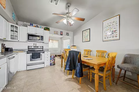 Kitchen - 1418 E Cholla St, Phoenix, AZ 85020 photo 1 of 1