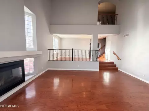 Living - 2113 W Eagle Feather Rd, Phoenix, AZ 85085 photo 6 of 9