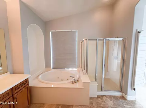 Bath - 2113 W Eagle Feather Rd, Phoenix, AZ 85085 photo 6 of 6