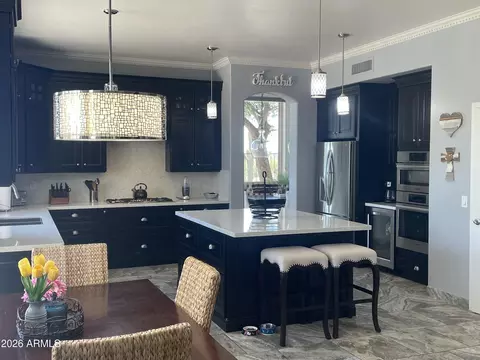 Kitchen - 4531 E Ramuda Dr, Phoenix, AZ 85050 photo 3 of 6