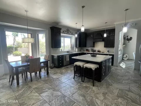 Kitchen - 4531 E Ramuda Dr, Phoenix, AZ 85050 photo 1 of 6