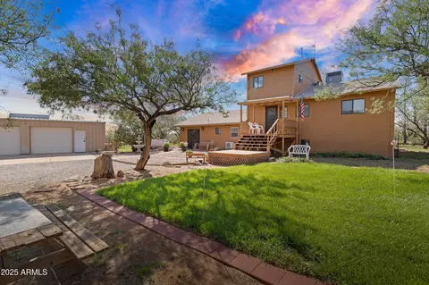 8264 E Dakota Rd, Hereford, AZ 85615