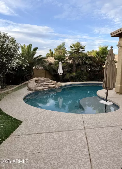 3092 S Pennington Dr, Chandler, AZ 85248