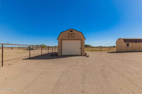 Exterior - 34565 W Eclipse Rd, Stanfield, AZ 85172 photo 14 of 17