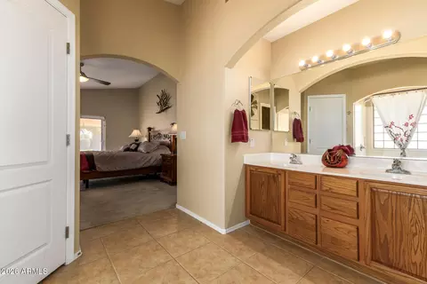 Bath - 34565 W Eclipse Rd, Stanfield, AZ 85172 photo 1 of 3