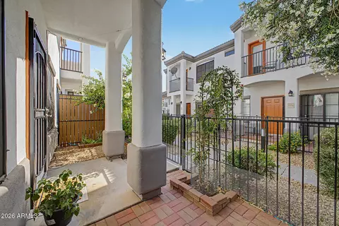 Exterior - 3150 E Beardsley Rd #1071, Phoenix, AZ 85050 photo 2 of 8