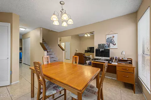 Dining - 601 E Wescott Dr, Phoenix, AZ 85024 photo 2 of 2