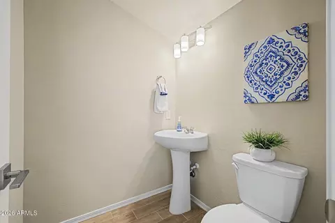 Bath - 4093 E Jesse St, Gilbert, AZ 85295 photo 5 of 5