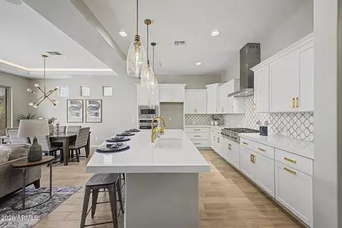 Kitchen - 4093 E Jesse St, Gilbert, AZ 85295 photo 2 of 9