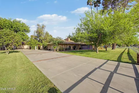 Exterior - 9401 S 157th Pl, Gilbert, AZ 85234 photo 3 of 33