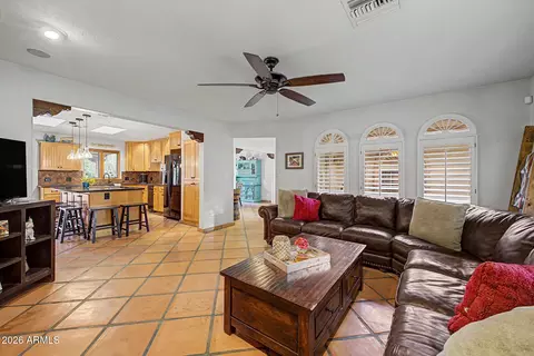 Living - 9401 S 157th Pl, Gilbert, AZ 85234 photo 1 of 2