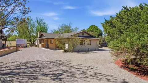 3555 E Rimrock Dr, Rimrock, AZ 86335