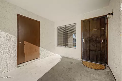 4730 W Northern Ave #1104, Glendale, AZ 85301