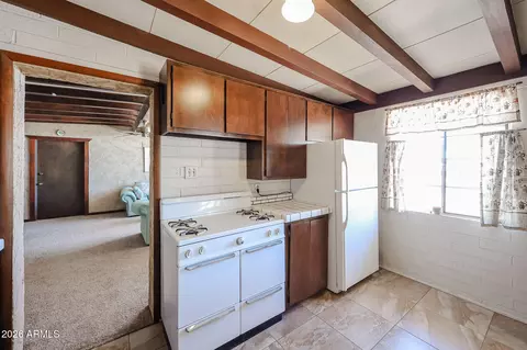 Kitchen - 3039 E Charter Oak Rd, Phoenix, AZ 85032 photo 1 of 4
