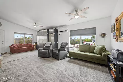 Living - 836 S Royal Palm Rd, Apache Junction, AZ 85119 photo 4 of 4