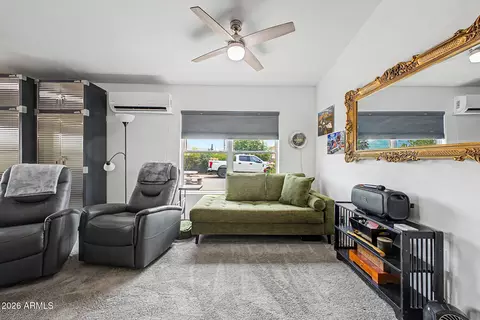 Living - 836 S Royal Palm Rd, Apache Junction, AZ 85119 photo 3 of 4