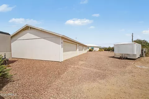 Exterior - 836 S Royal Palm Rd, Apache Junction, AZ 85119 photo 11 of 13