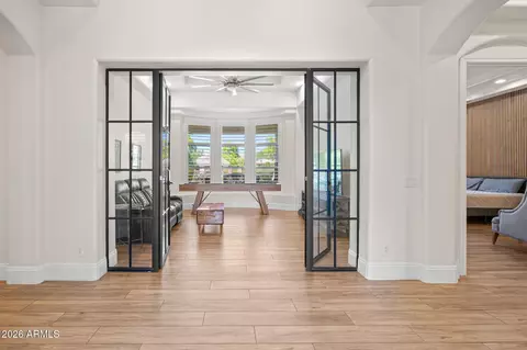 Entry Way - 2082 E Sanoque Blvd, Gilbert, AZ 85298 photo 3 of 4