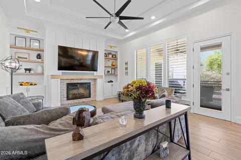Living - 2082 E Sanoque Blvd, Gilbert, AZ 85298 photo 4 of 7