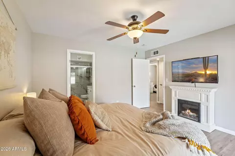 Bedroom - 560 W Emerald Ave, Mesa, AZ 85210 photo 2 of 5
