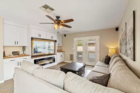 Living - 560 W Emerald Ave, Mesa, AZ 85210 photo 1 of 2