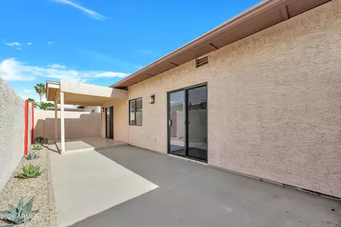 Exterior - 1016 E Charleston Ave, Phoenix, AZ 85022 photo 4 of 4