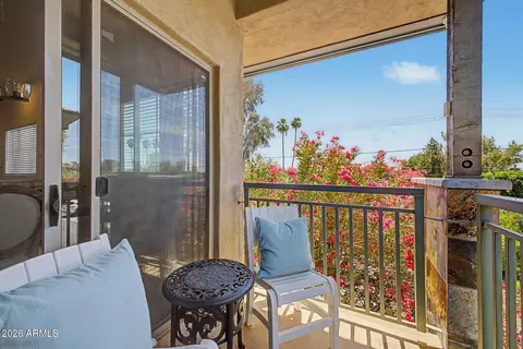 Exterior - 815 E Rose Ln #116, Phoenix, AZ 85014 photo 1 of 5